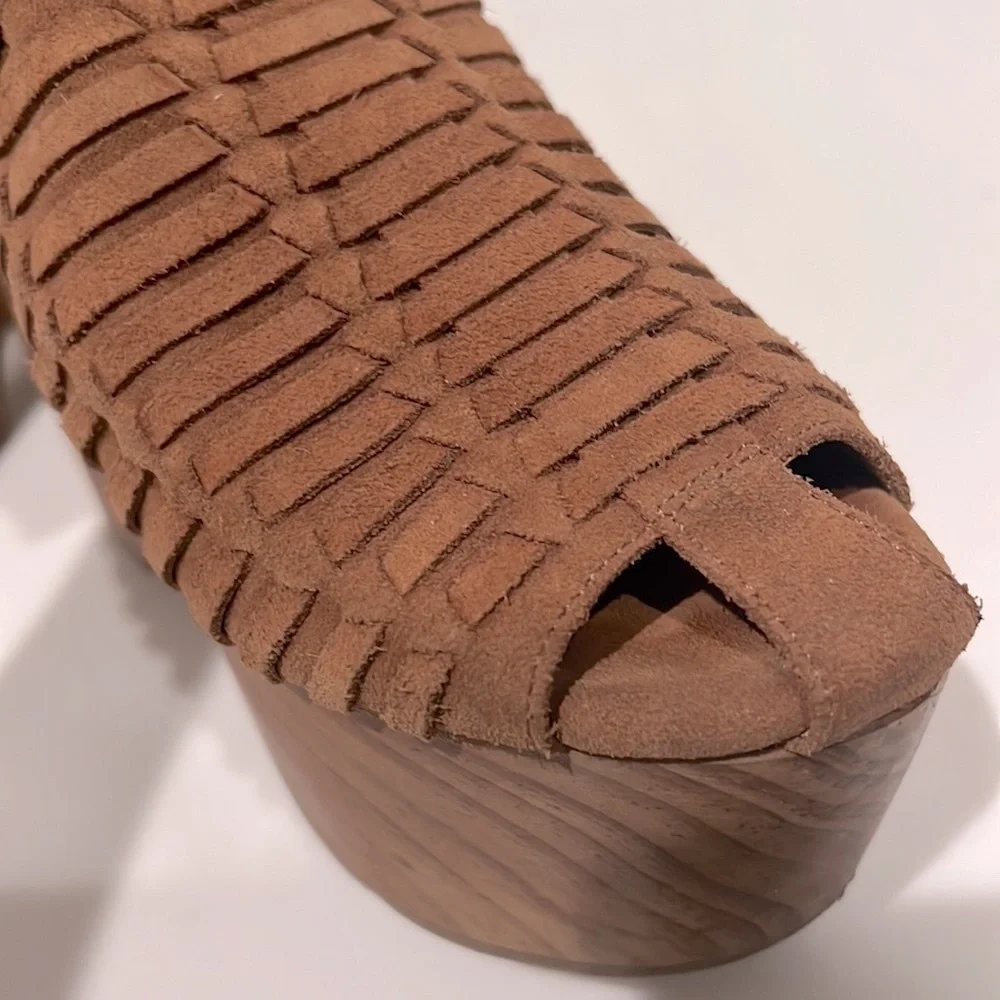 Windsor Smith chunky boho Platforms, suede leather, camel color, sz 6, TTS